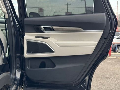 Used 2022 Kia Telluride SX w/ SX Prestige Package AWD/4WD image 40