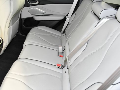 Certified 2024 Acura RDX SH-AWD w/ Advance Package image 48