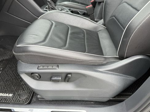 Used 2022 Volkswagen Tiguan SEL R-Line AWD/4WD image 13