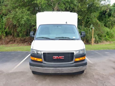 New 2025 GMC Savana 3500 w/ Power Convenience Package RWD image 3