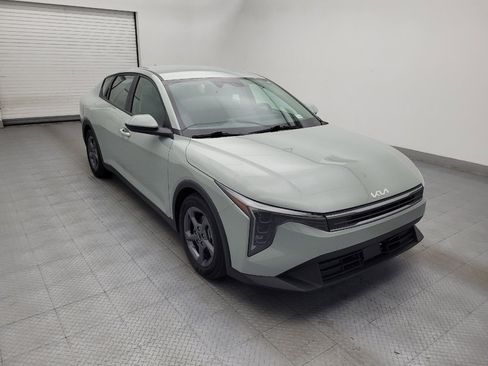 Used 2025 Kia K4 FWD image 13