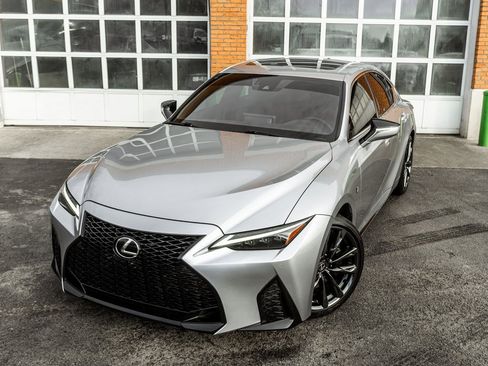 Used 2022 Lexus IS 350 F Sport image 2