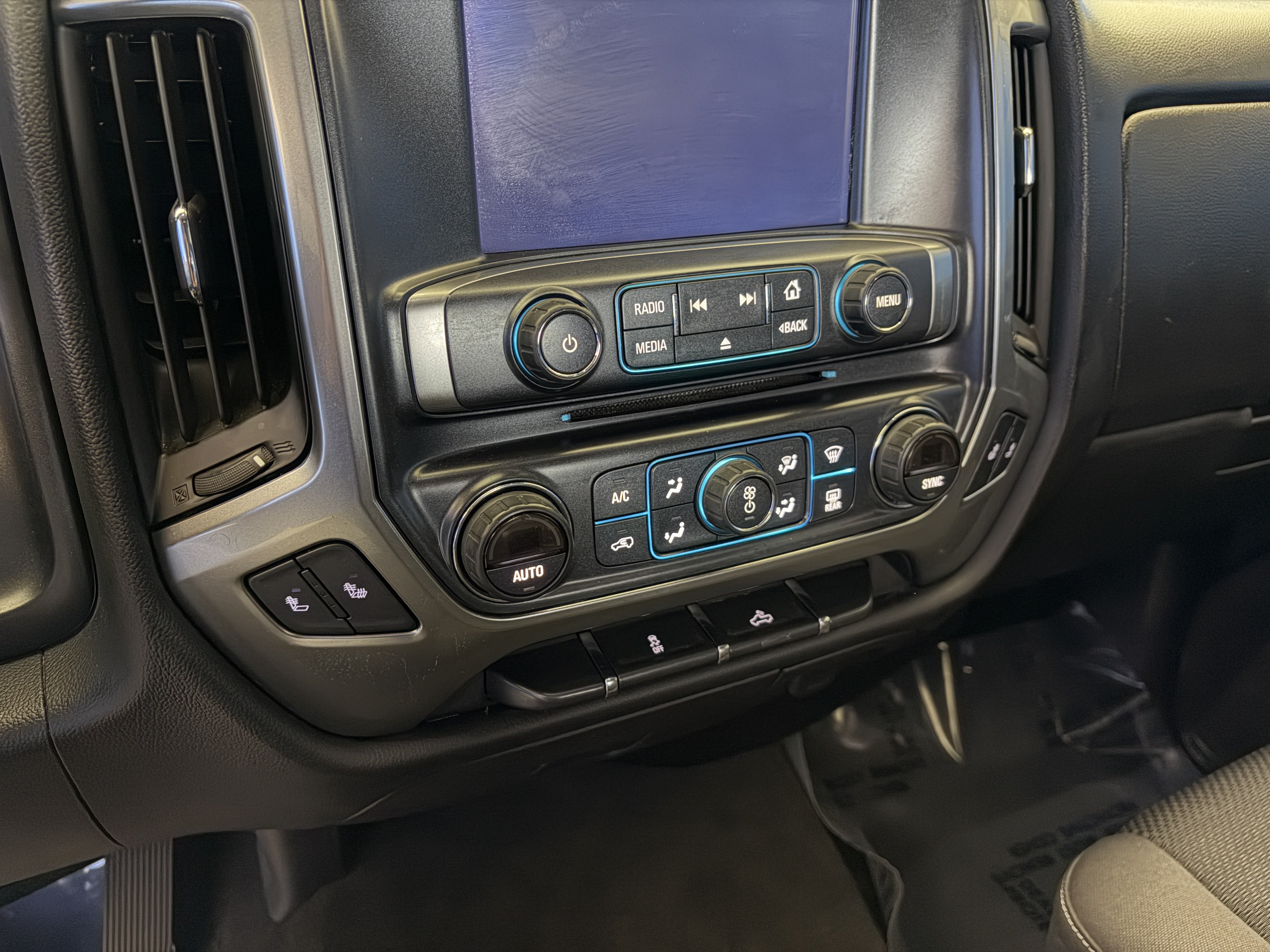 Used 2016 Chevrolet Silverado 1500 LT w/ All Star Edition AWD/4WD image 22