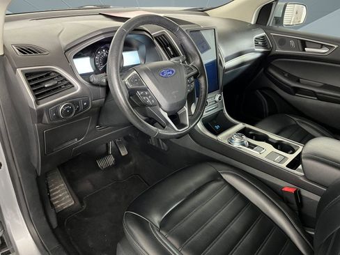 Used 2022 Ford Edge SEL image 3