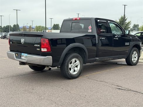 Used 2013 RAM 1500 Classic SLT w/ Premium Display Pkg AWD/4WD image 3