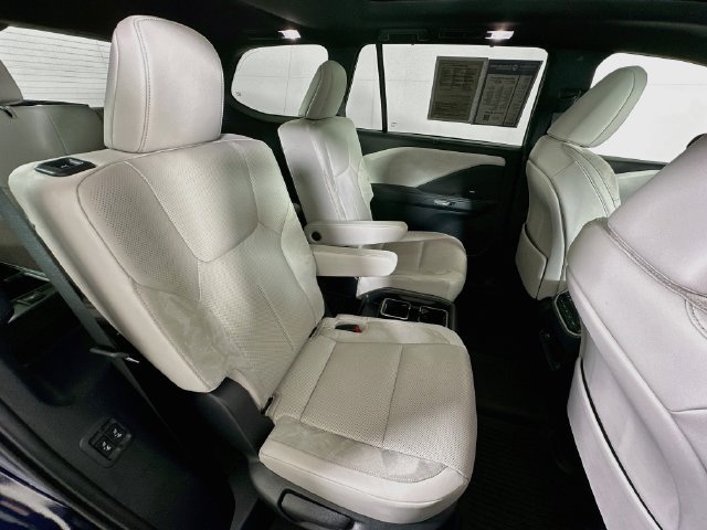 Used 2025 Lexus TX 350 AWD w/ Technology Package image 31