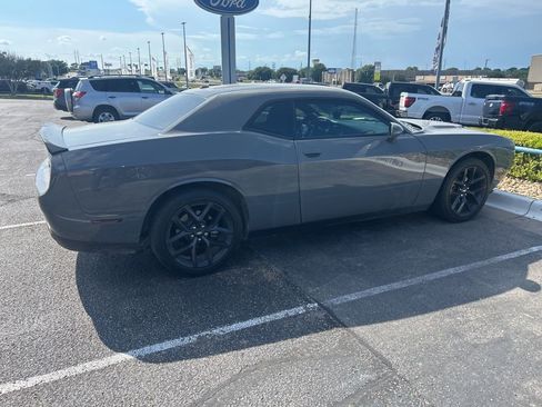 Used 2023 Dodge Challenger SXT w/ Blacktop Package RWD image 4