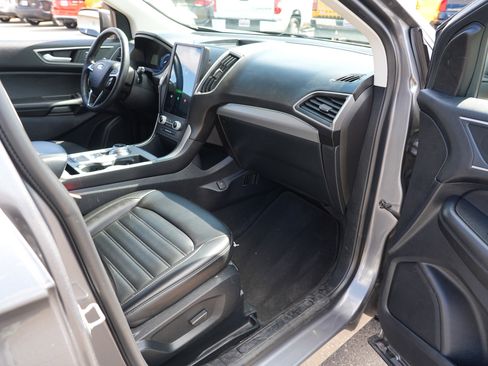Used 2022 Ford Edge SEL AWD/4WD image 28