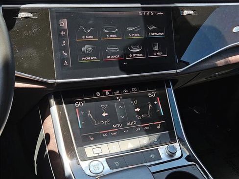 Used 2019 Audi Q8 Premium w/ Convenience Package AWD/4WD image 13