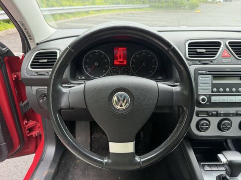 Used 2008 Volkswagen Eos 2.0T FWD image 14