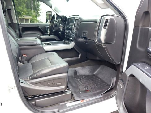 Used 2015 Chevrolet Silverado 2500 LTZ w/ Duramax Plus Package AWD/4WD image 17