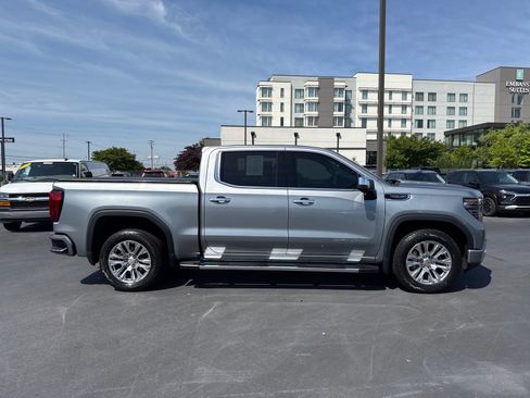 Used 2023 GMC Sierra 1500 Denali AWD/4WD image 2