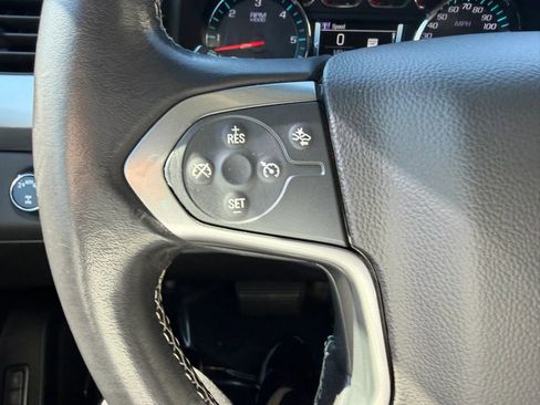 Used 2019 Chevrolet Suburban LT AWD/4WD image 20