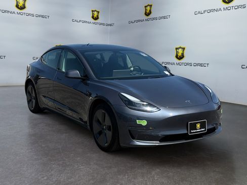 Used 2023 Tesla Model 3 Standard Range RWD image 7