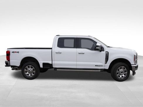 Used 2026 Ford F350 Lariat w/ Chrome Package AWD/4WD image 3