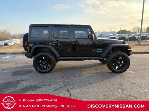 Used 2018 Jeep Wrangler Unlimited Sport S image 5