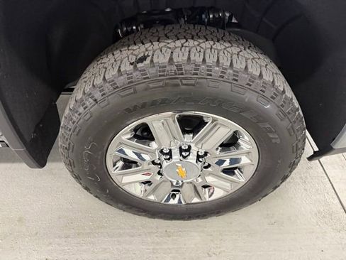 New 2026 Chevrolet Silverado 2500 High Country w/ Technology Package AWD/4WD image 4