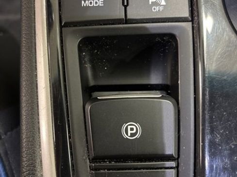 Used 2019 Hyundai Sonata Limited image 19