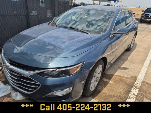 Used 2025 Chevrolet Malibu LT FWD image 1