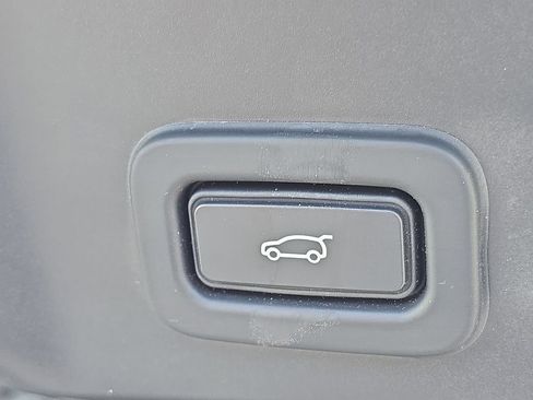 Used 2022 Land Rover Range Rover Evoque S image 33