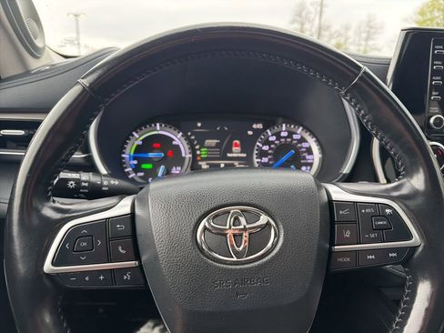 Used 2022 Toyota Highlander Limited AWD/4WD image 28