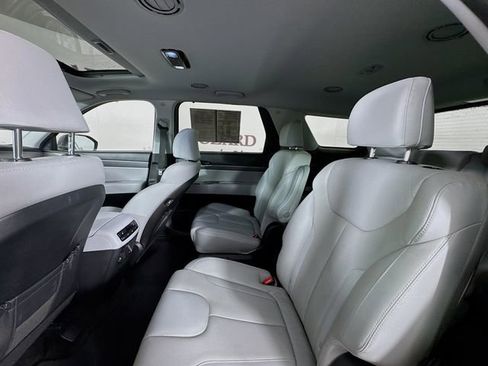 Used 2021 Hyundai Palisade SEL w/ Premium Package image 29