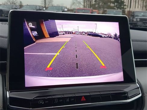 Used 2022 Jeep Compass Limited image 19