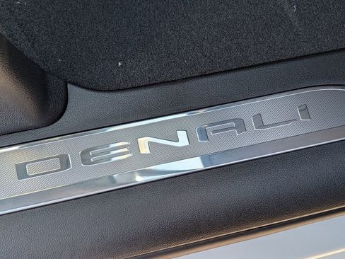 New 2026 GMC Sierra 3500 Denali w/ Denali Reserve Package AWD/4WD image 28
