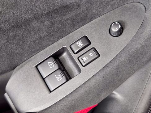 Used 2025 Nissan Z Performance w/ Floor Mat Package RWD image 25