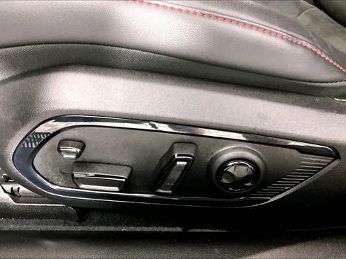 Used 2025 Dodge Charger Scat Pack w/ Track Pack image 31