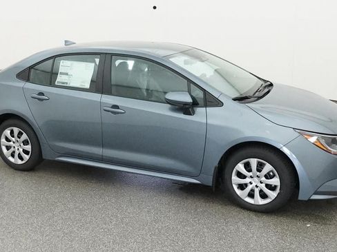 New 2026 Toyota Corolla LE FWD image 12