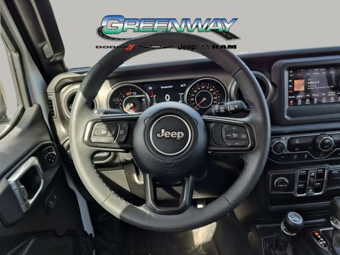 Used 2023 Jeep Wrangler Unlimited Sport AWD/4WD image 22