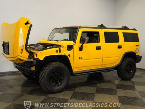 Used 2004 HUMMER H2 w/ Preferred Equipment Group AWD/4WD image 37