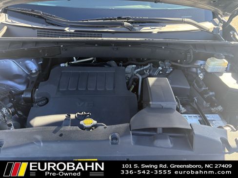 Used 2015 Toyota Highlander XLE image 32