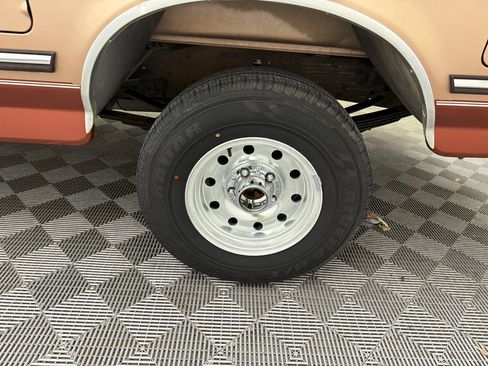 Used 1994 Ford F150 XL RWD image 18
