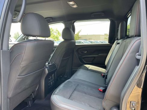 Used 2023 Nissan Titan PRO-4X w/ Off Road Protection Package AWD/4WD image 13