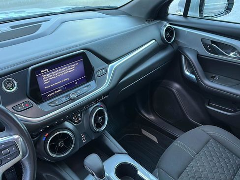 Used 2021 Chevrolet Blazer LT image 38