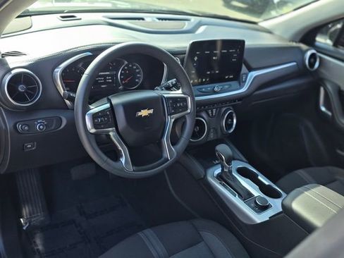 Used 2024 Chevrolet Blazer LT w/ Convenience Package FWD image 22