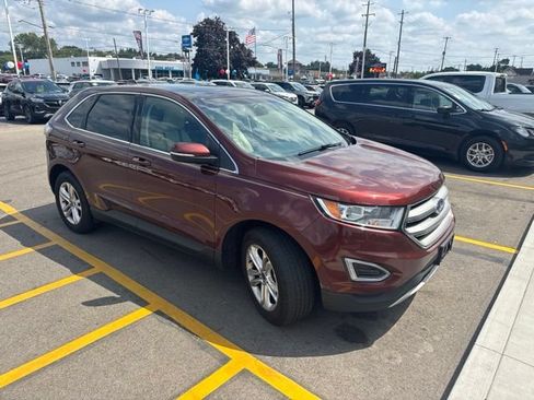 Used 2015 Ford Edge SEL w/ Equipment Group 201A AWD/4WD image 3
