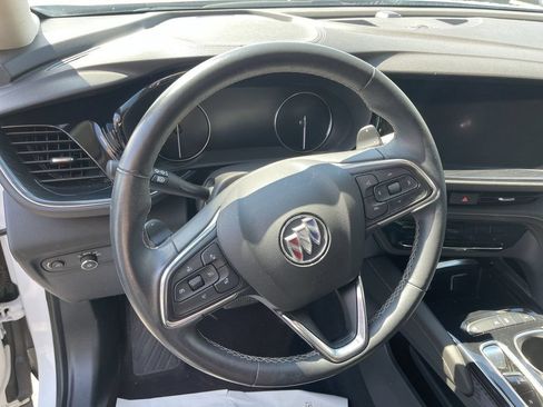Used 2022 Buick Envision Preferred FWD image 5