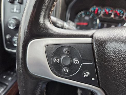 Used 2017 GMC Sierra 3500 SLT w/ Duramax Plus Package image 19