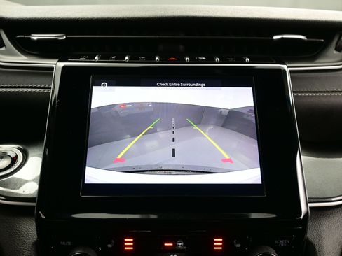 Used 2023 Jeep Grand Cherokee L Laredo image 20