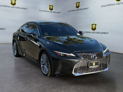 Used 2024 Lexus IS 300 w/ Premium Package image 7