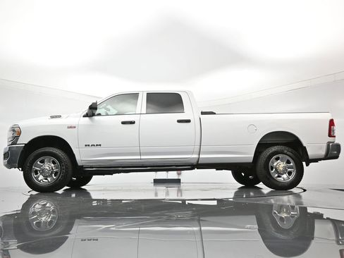Used 2021 RAM 2500 Tradesman w/ Chrome Appearance Group image 42