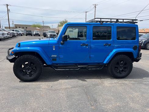Used 2014 Jeep Wrangler Unlimited Sahara AWD/4WD image 6