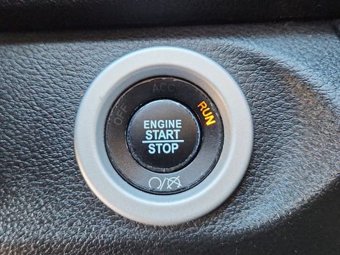 Used 2018 RAM 1500 Sport w/ Sport Premium Group image 21