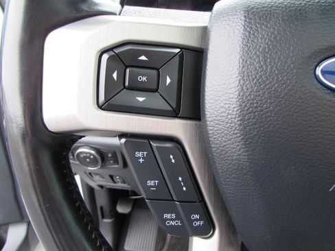Used 2022 Ford F250 Platinum w/ Tremor Off-Road Package AWD/4WD image 25