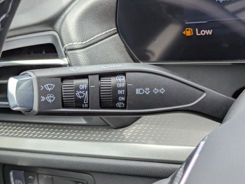 New 2026 Chevrolet Traverse LT FWD image 20