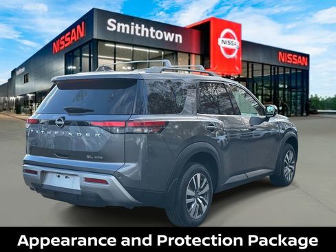 Certified 2023 Nissan Pathfinder SL image 9