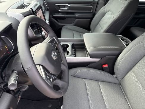New 2026 RAM 1500 Big Horn AWD/4WD image 18
